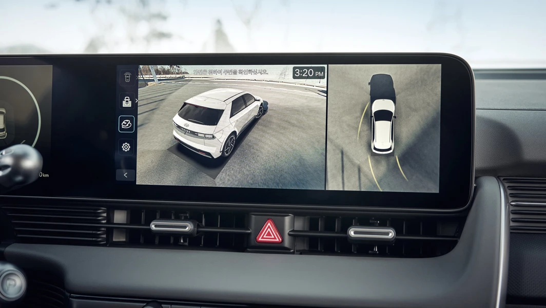 Hyundai IONIQ 5 2024 Interior Surround View